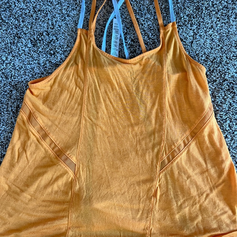 Alo orange tank Sz m